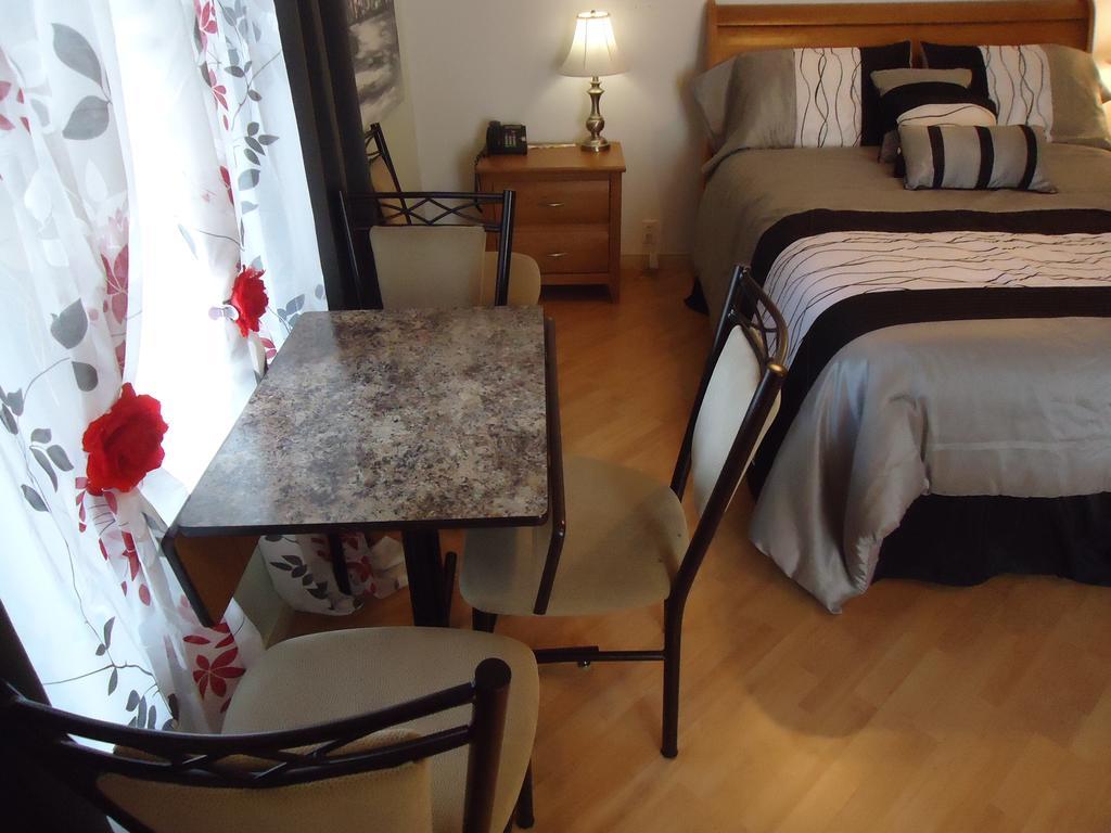 Auberge Familiale La Veranda Trois-Rivières Pokój zdjęcie
