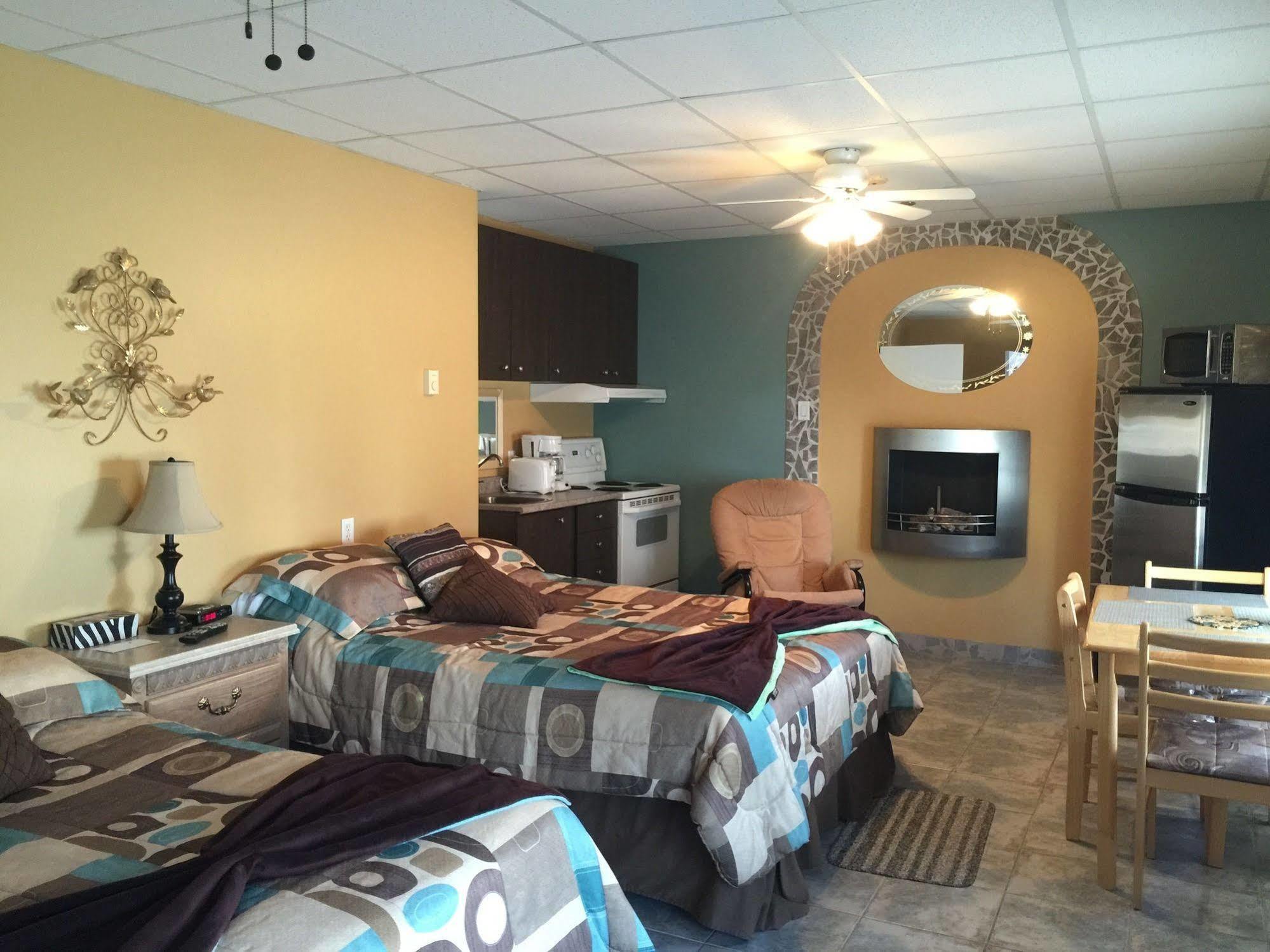 Auberge Familiale La Veranda Trois-Rivières Zewnętrze zdjęcie